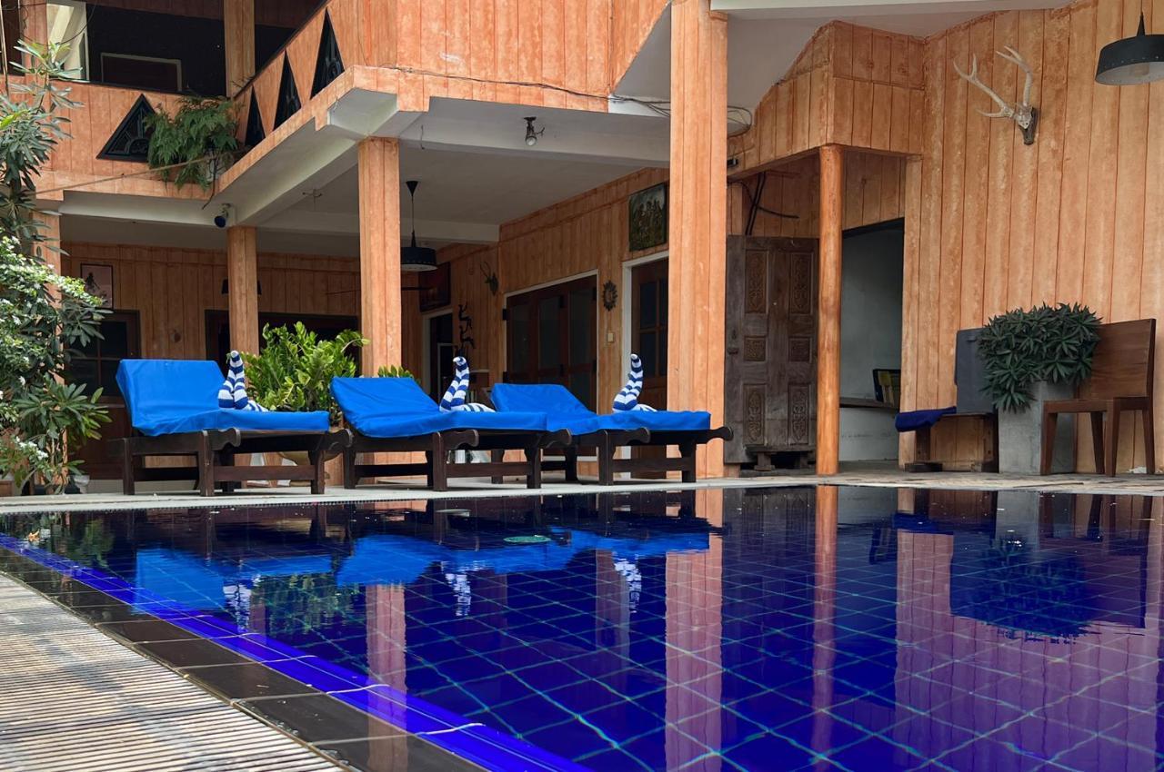 Gomez Place Negombo Exterior photo
