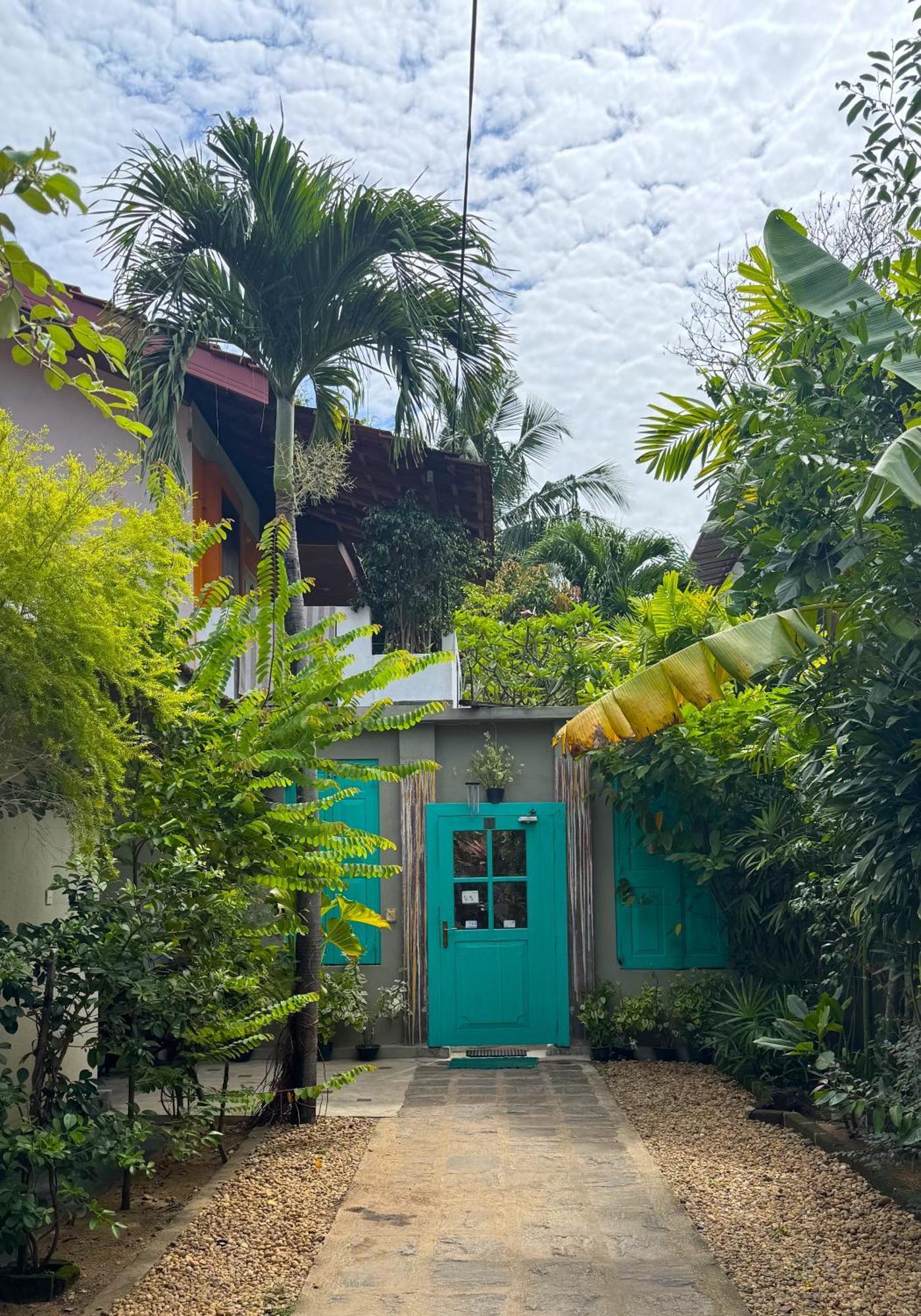 Gomez Place Negombo Exterior photo