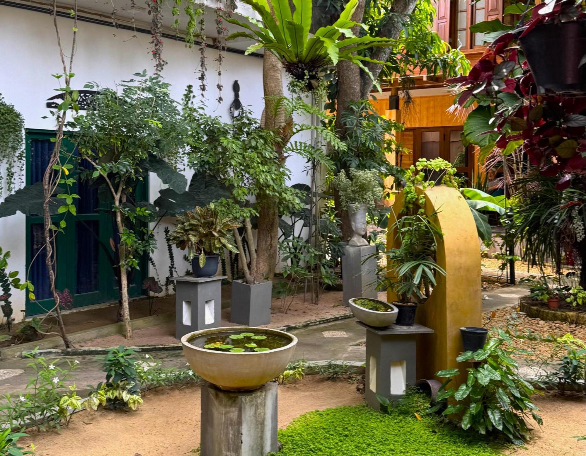 Gomez Place Negombo Exterior photo